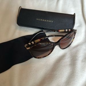 Burberry sunglasses
